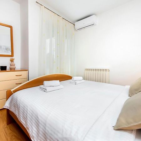 Apartments Sandra Rovinj Extérieur photo