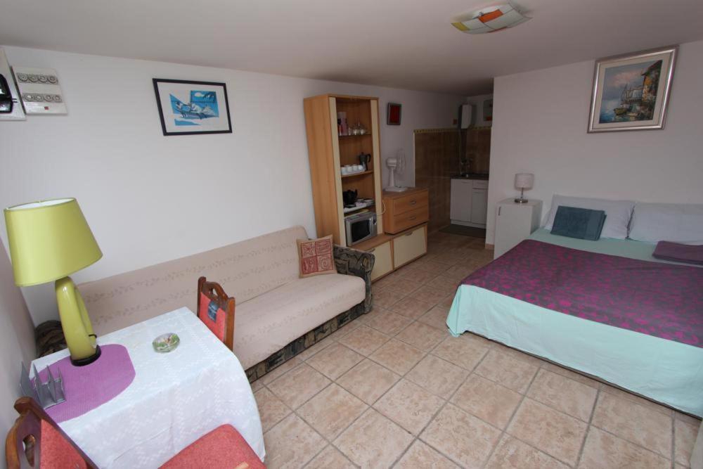 Apartments Sandra Rovinj Chambre photo