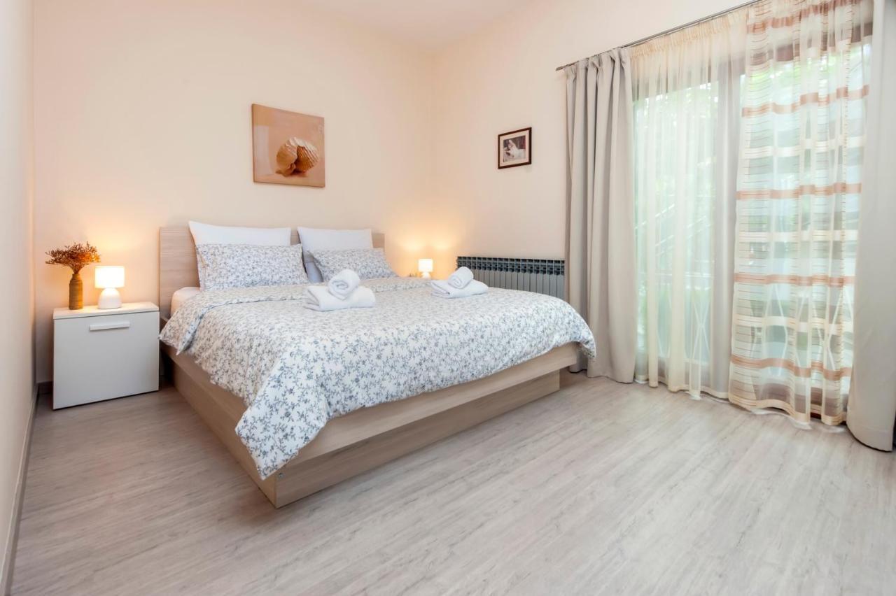 Apartments Sandra Rovinj Extérieur photo
